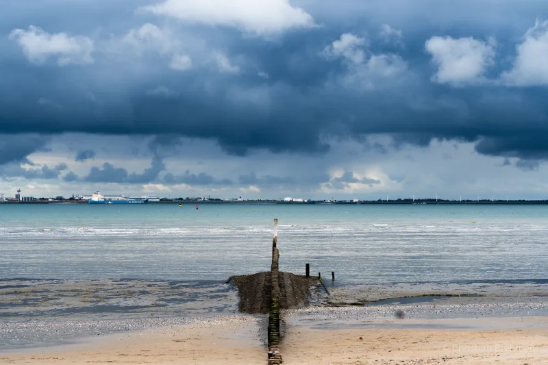 Photograph from the album “LANDSCAPE”, taken with SONY Alpha 7C2